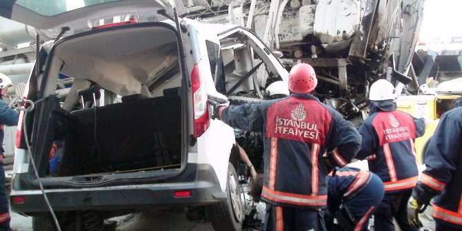 Kadıköy’de beton mikseri dehşeti: 1 ölü, 7 yaralı