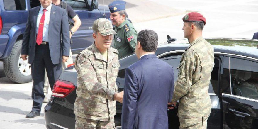Genelkurmay Başkanı Hulusi Akar Eskişehir’de