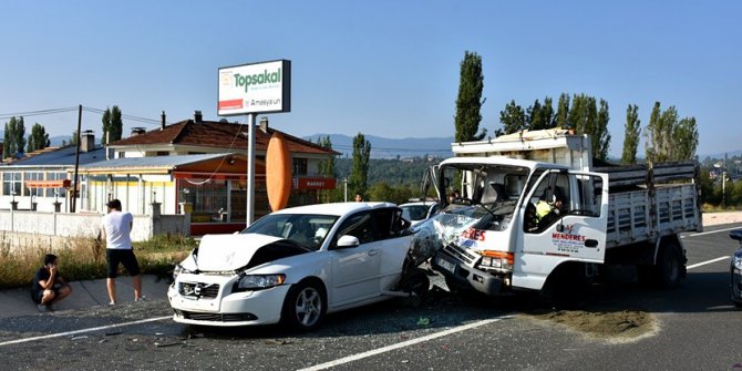 Kastamonu’da zincirleme trafik kazası: 3 yaralı