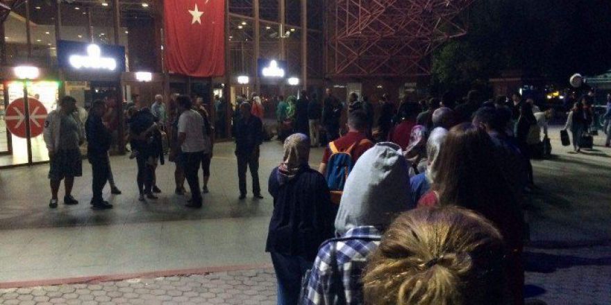 X-ray Cihazı Metrelerce Kuyruk Oluşturdu