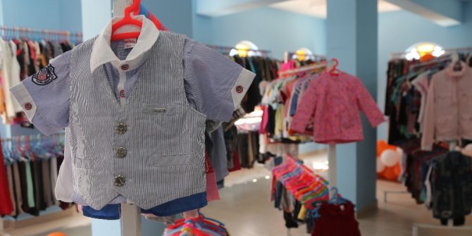 Hayır Çarşısı 60 mağazaya ulaştı