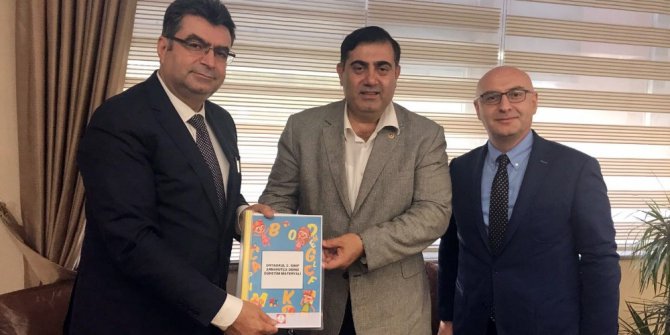 Ortaöğretimde Arnavutça ve Boşnakça dersleri bu yıl başlıyor