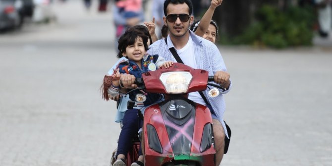 Uludağ, yerli ve yabancı turistlerin yazın da gözdesi