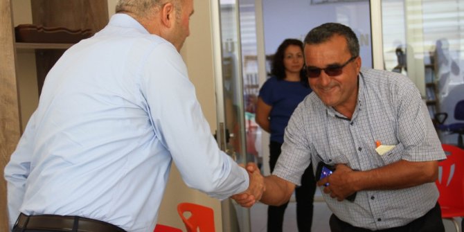 Başkan Ertürk sorunları vatandaşın ayağına giderek dinledi