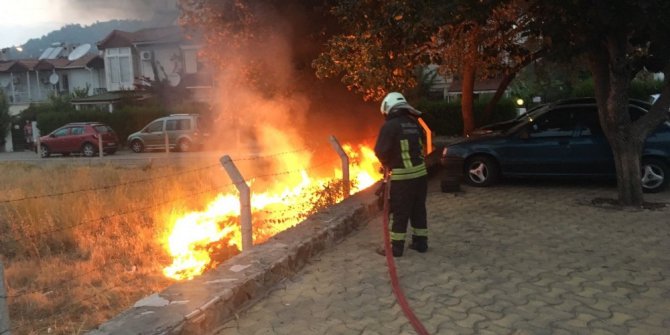 Boş arazide çıkan yangın büyümeden söndürüldü