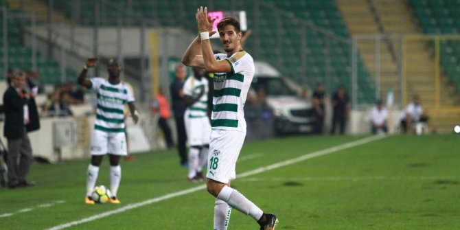 Kubilay Kanatsızkuş özür diledi