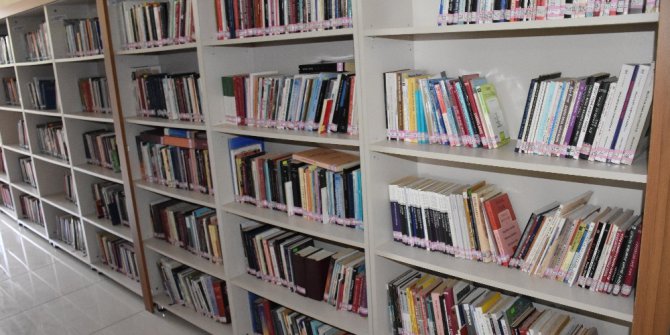 Genç’te öğrenciler, kütüphaneden 6 ayda 22 binkez yararlandı