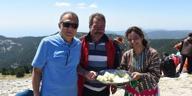 Başkan Uğur Sarıkız zirvesine çıktı