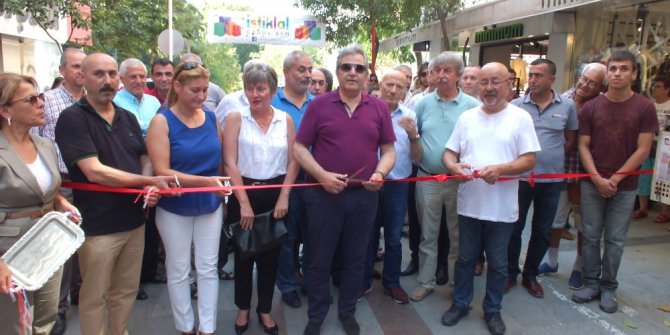 İstiklal Esnafı Cadde AVM Projesi başlattı