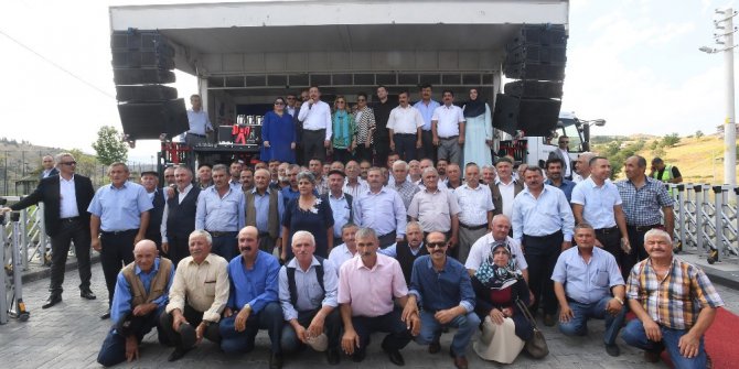 Gökçek’ten köylere malzeme desteği