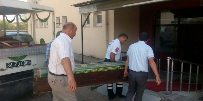 Kanser tedavisi gören yaşlı adam, evinde ölü bulundu