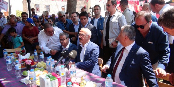 Bakan Elvan bin 400 rakımda Yörüklerle birlikte teröre meydan okudu