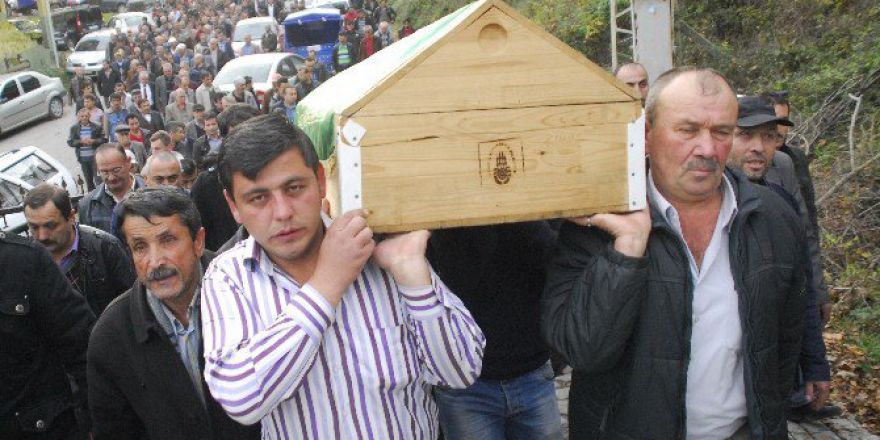 Kaçak Madenler Onlarca İşçiye Mezar Oldu