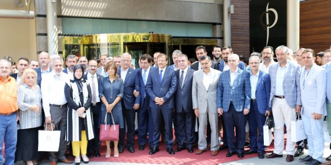 Hakan Çavuşoğlu: "Görev sürpriz oldu, TV’den öğrendim"