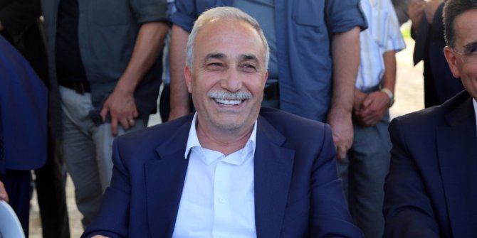 Bakan Fakıbaba: “Üreticinin de tüketicinin de mutlu olmasını sağlamak ilk hedefimiz”