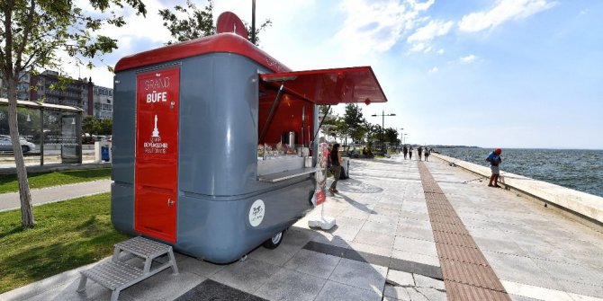 Grand büfeler çok tuttu