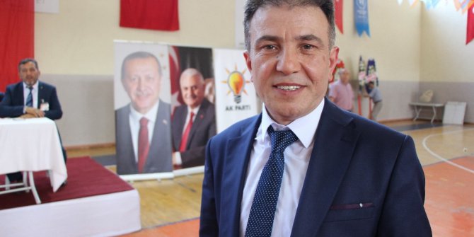 AK Parti’de Topsakal güven tazeledi