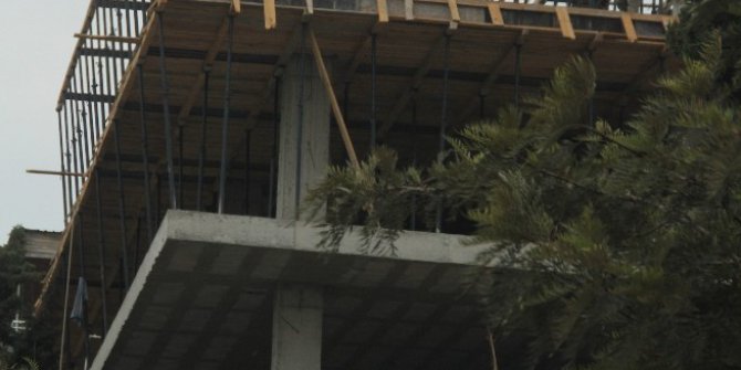 Ölüme davetiye çıkardı