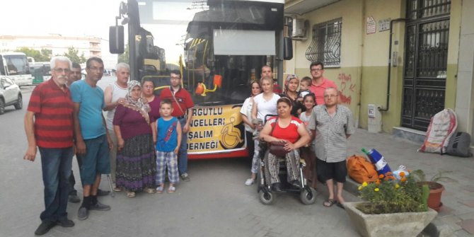 Büyükşehirden engellilere araç desteği