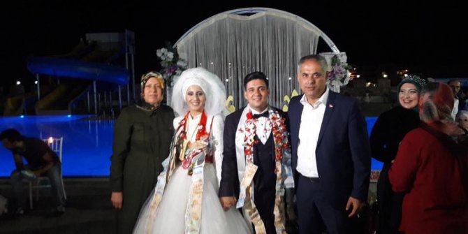 Başkan Yaman, ailelerin mutluluklarına ortak oldu