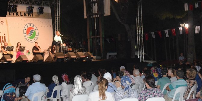 Kepez’de Antalya türküleri seslendirildi