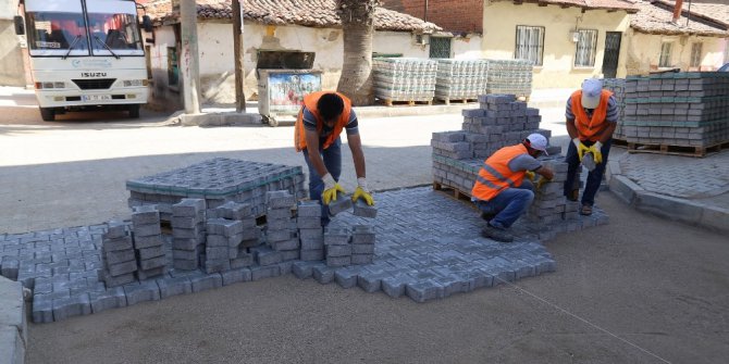 Kurtuluş Mahallesi’nin 3 sokağı da yenilendi