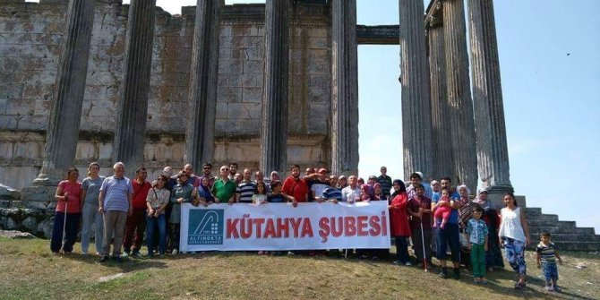 Kütahya Altı Nokta Körler Derneği üyeleri Çavdarhisar’da