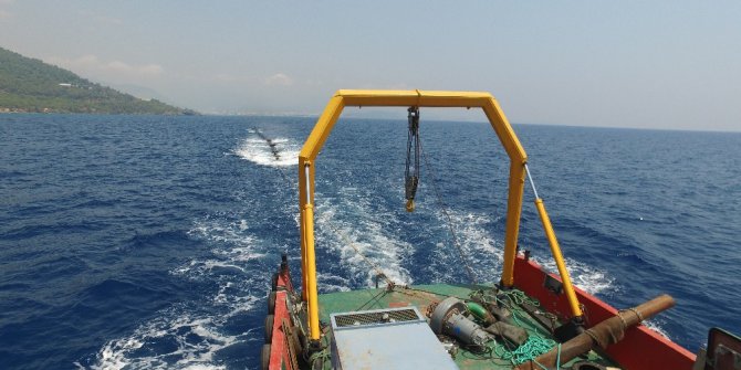 Denizden yüzdürülerek getirilen borular sorunu çözdü
