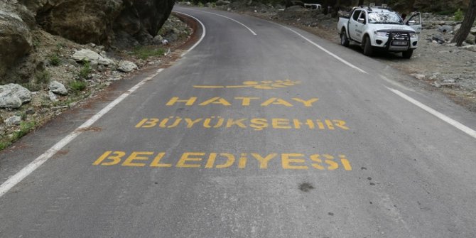 Erzin’de yayla yoluna beton asfalt