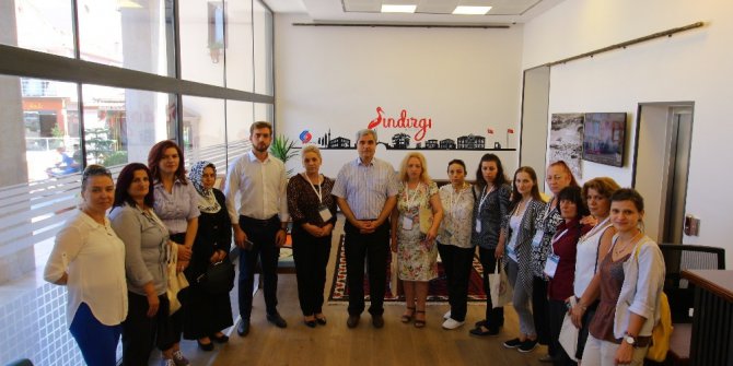 Kosovalı kadınlar Sındırgı’da