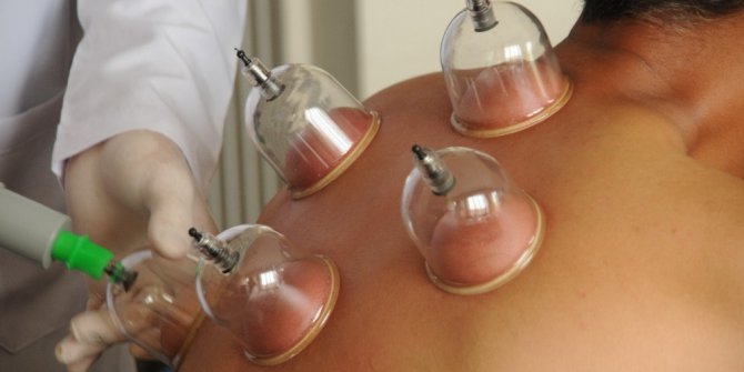 Eski gazeteci kupa terapisi yapıyor