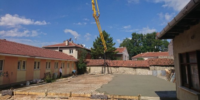 İnönü belediyesi spor ve sosyal yaşam merkezi inşaati yükseliyor