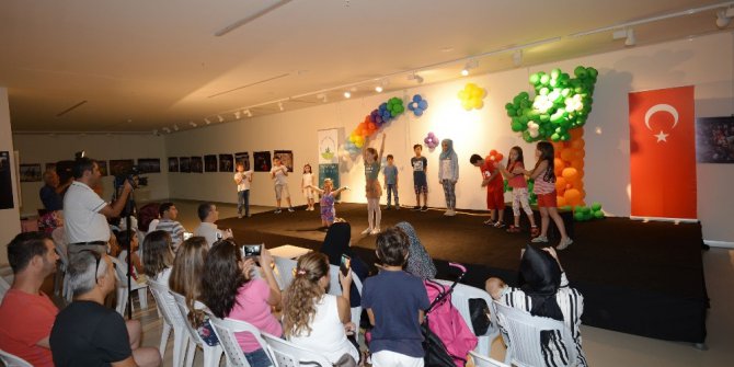 Minik oyuncular sertifikalarını aldı