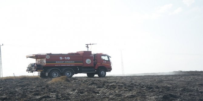 Sinop’ta örtü yangını
