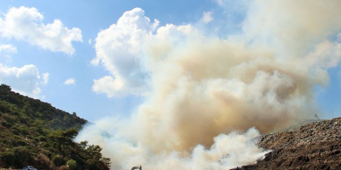 Bodrum çöplüğü alev alev yanıyor