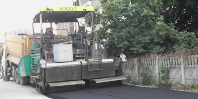 Akçakoca yol yapım çalışmaları sürüyor