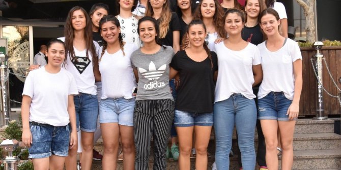 Nazilli’nin basketçi kızlarında hedef 1. Lig