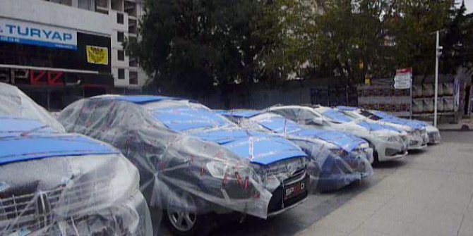 Galericilerden lüks araçlara dolu önlemi
