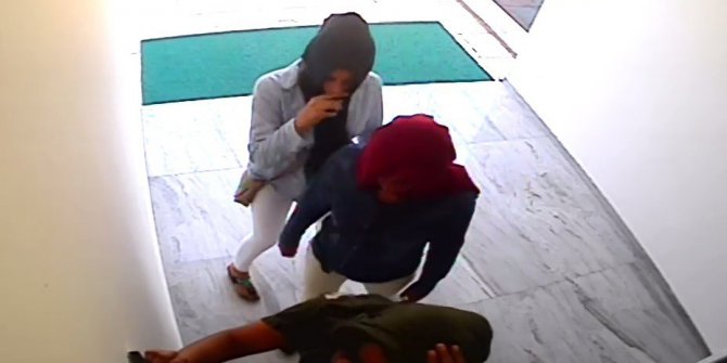 Tel tokayla çelik kapı açan 3 kadın yakalandı