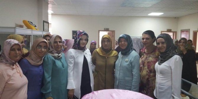 Vali ve kaymakam eşlerinden ADEM’e ziyaret