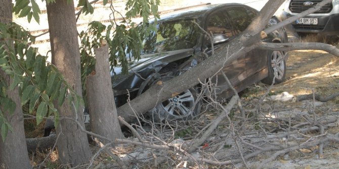 Elazığ’da iki ayrı trafik kazası: 11 yaralı