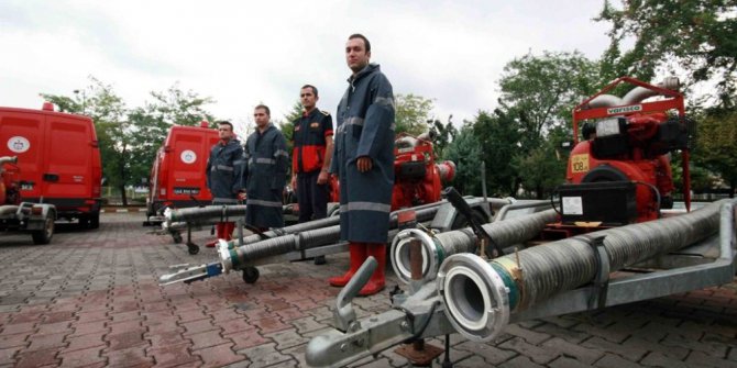 Büyükşehir İtfaiyesi aşırı yağışlara karşı hazır kıta
