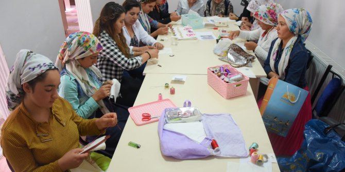 İpekyolu Belediyesi’nin yaz kurslarına yoğun ilgi