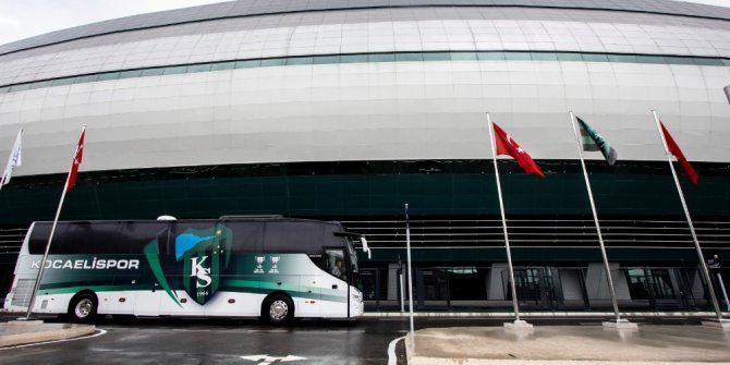 Büyükşehir’den Kocaelispor’a yeni takım otobüsü