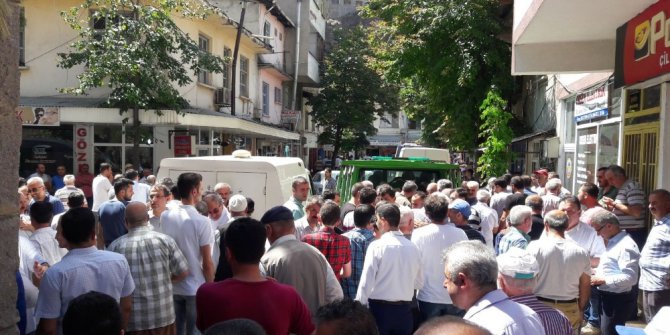 Artvin’deki feci kazada ölen 2 kişi toprağa verildi