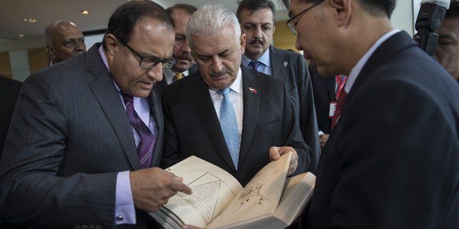 Başbakan Yıldırım, Singapur Liman İdaresi’ni ziyaret etti
