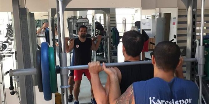 Karesispor, kamptan mutlu döndü