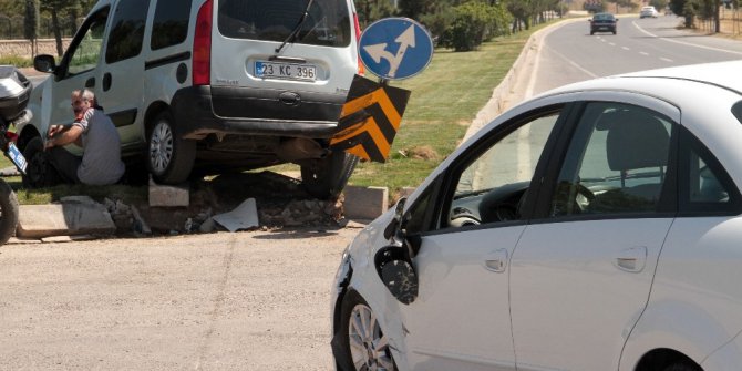 Elazığ’da trafik kazası: 4 Yaralı