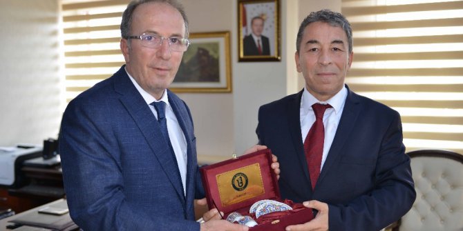 Emniyet Müdürü Aydoğdu’dan Rektör Uzun’a veda ziyareti