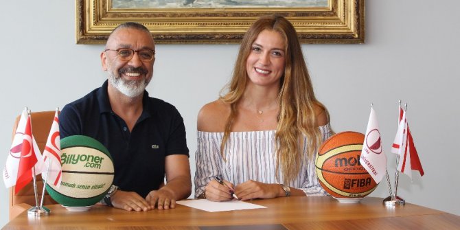 Yakın Doğu Üniversitesi, Kaptan Bahar Çağlar ile sözleşme yeniledi